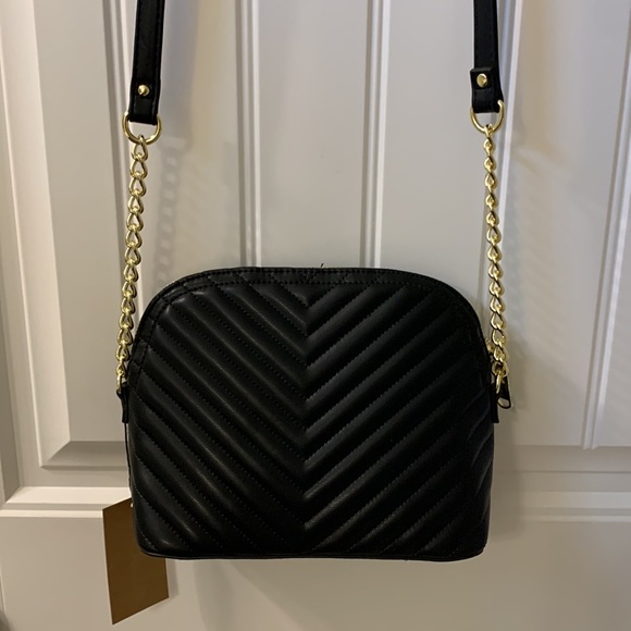 Steve Madden Chevron Leather Crossbody Bag - Picture 13 of 16